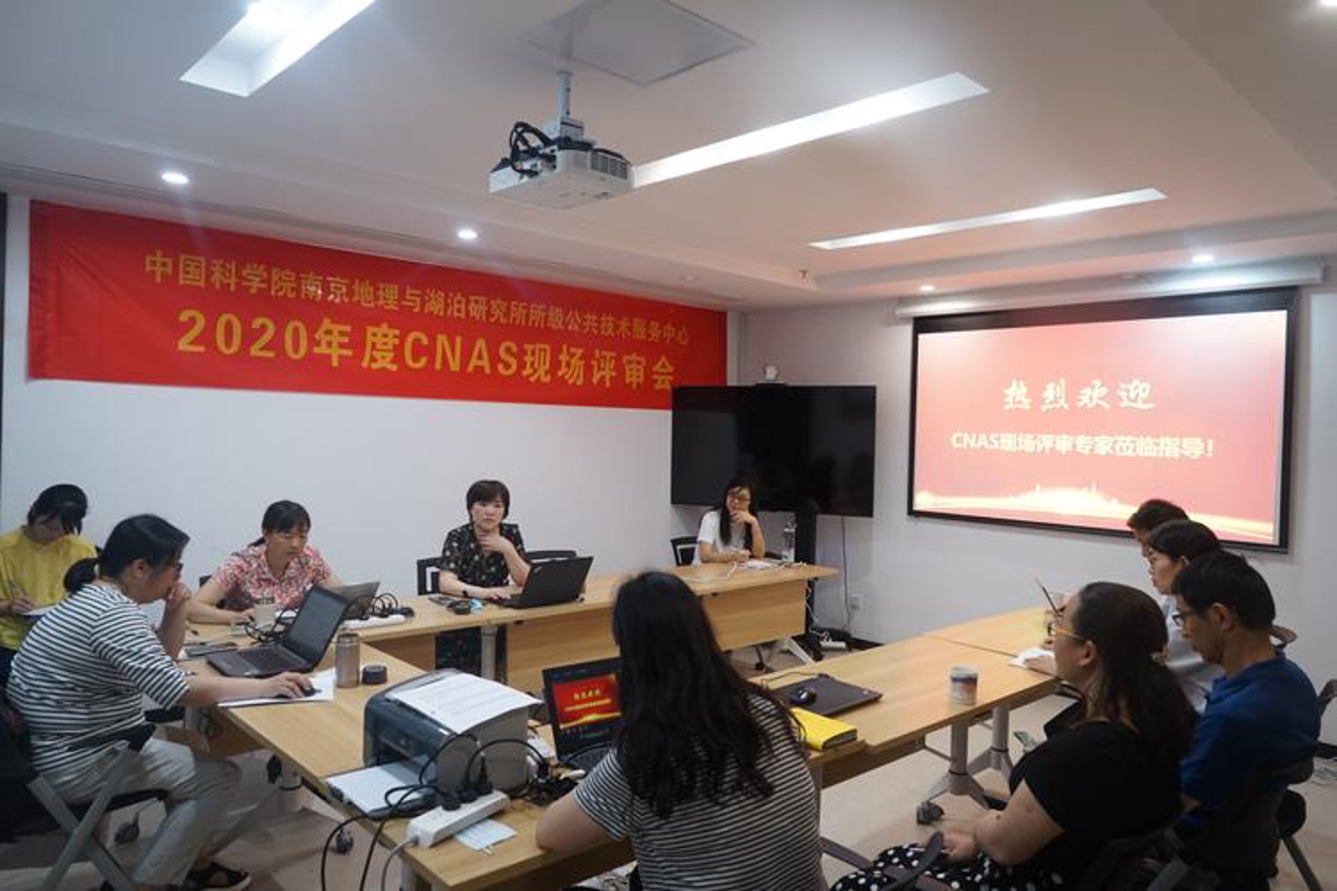 海口温妙许电子科技有限公司：电子技术开发、技术服务与产品配套的海南实践